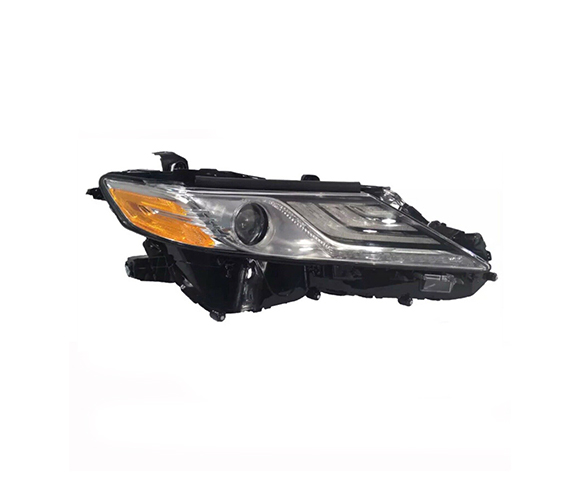 Headlight for Toyota Camry SE American version 2018-2019 front view SCH98