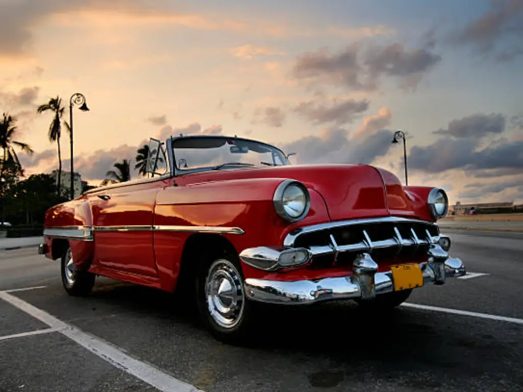 how old till a car is a classic