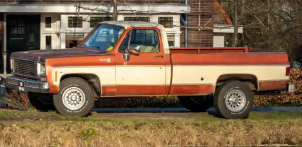 squarebody truck