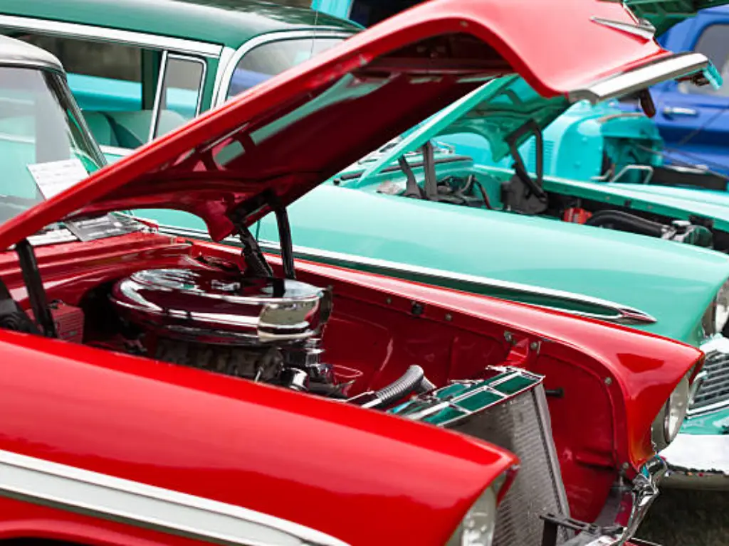 best classic sports cars for daily driving