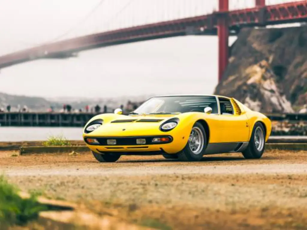 Lamborghini Miura
