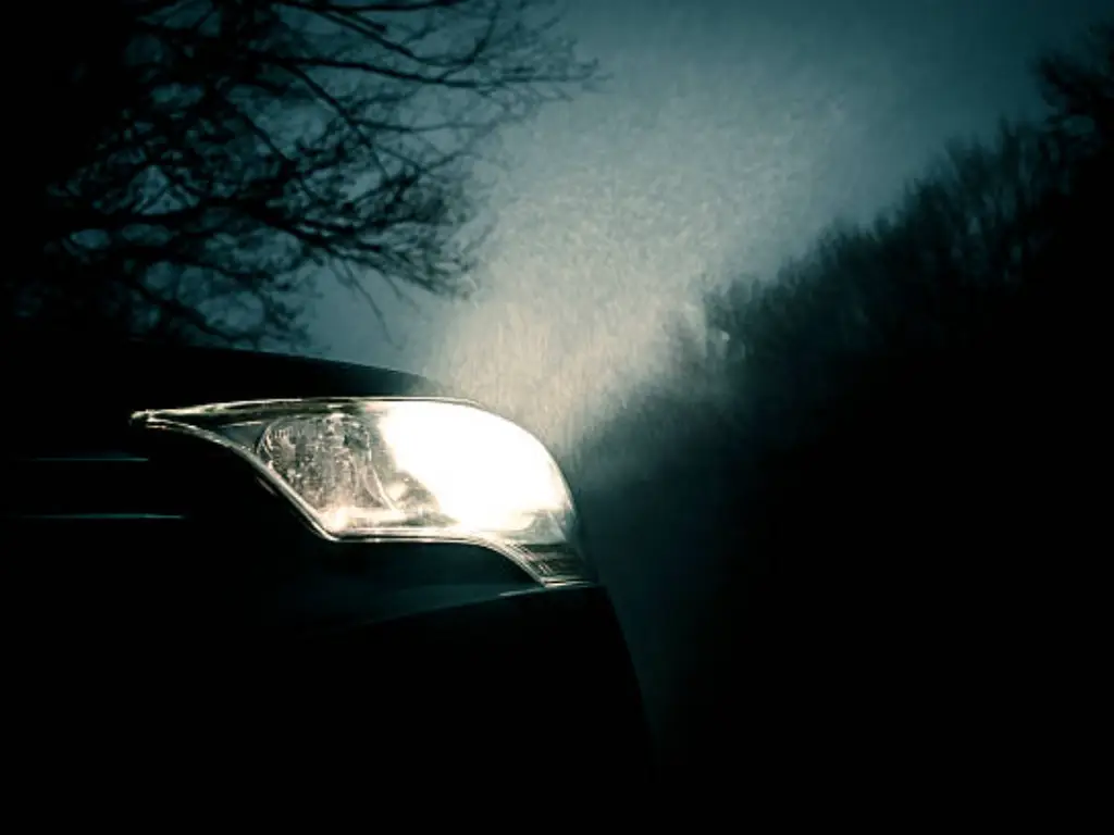 what car lights to use in fog
