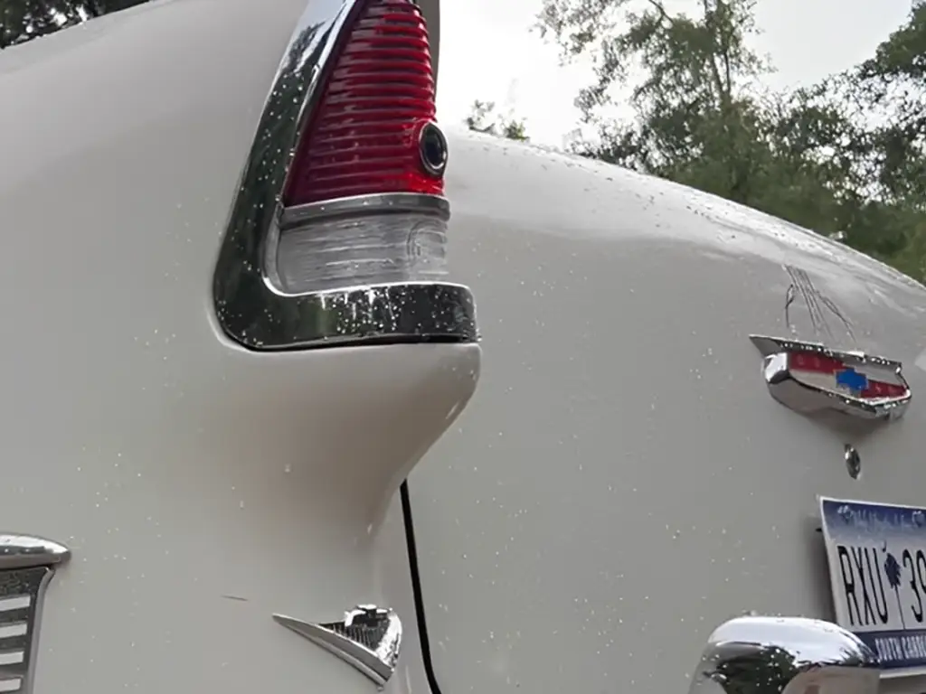Ópticas clásicas para las luces traseras de los Chevrolet